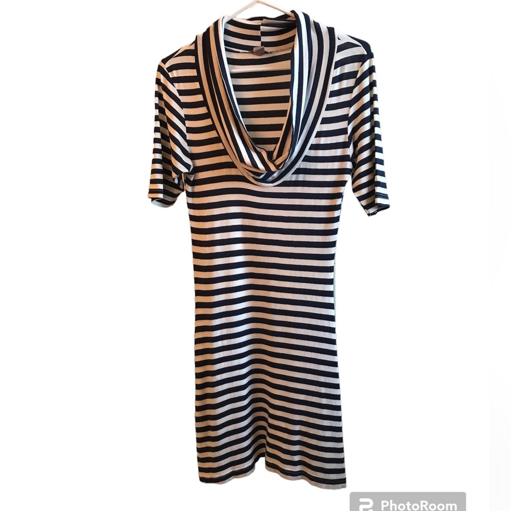 Super Flattering H&M Striped Dress